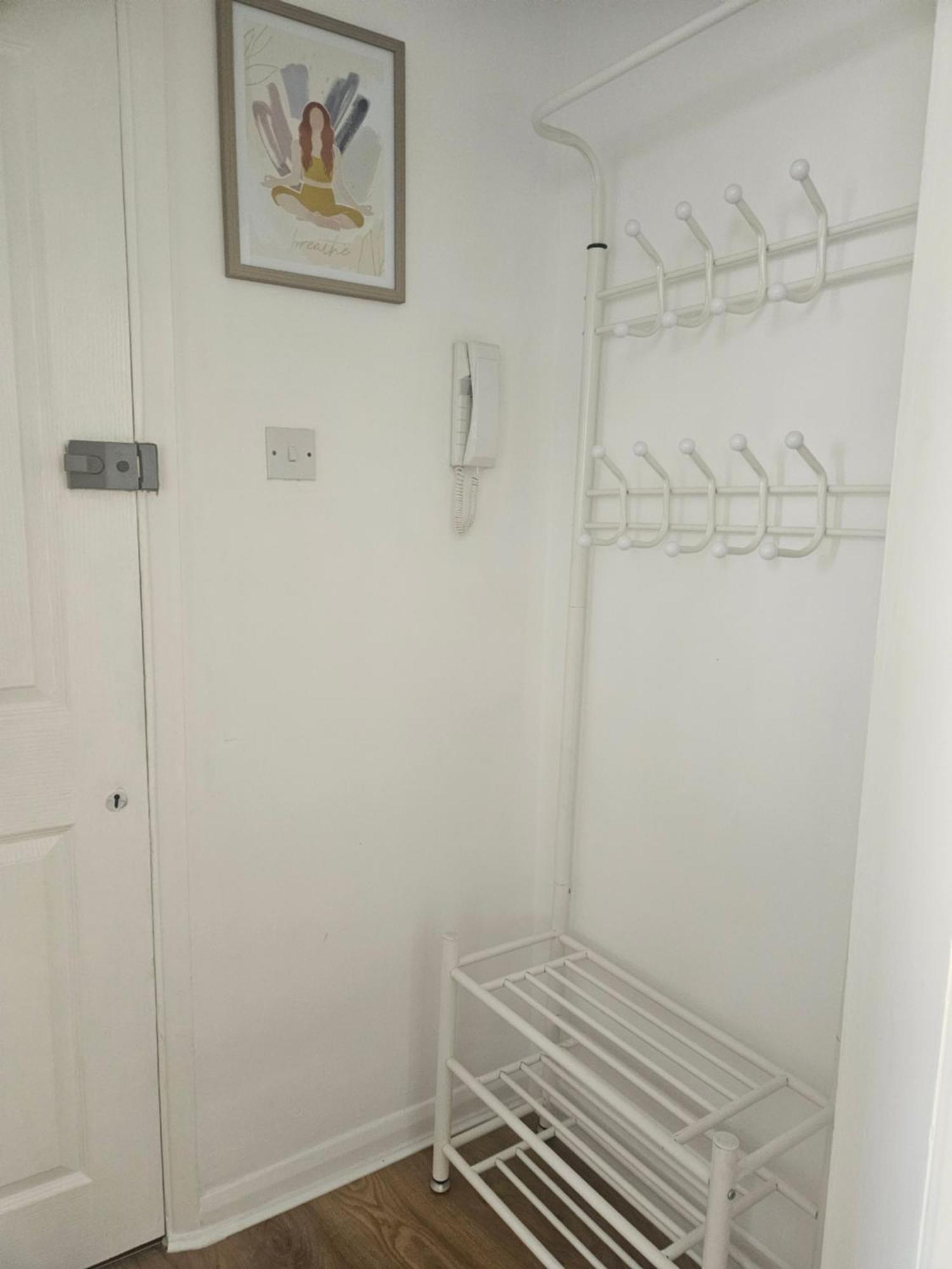 St Albans City Stays - Near Luton Airport - St Albans Abbey & City Train Station - Close To London- Harry Potter World - The Odyssey Cinema - Abbey Cathedral- Contractors I Business I Leisure- Sleeps Upto 6 People Εξωτερικό φωτογραφία
