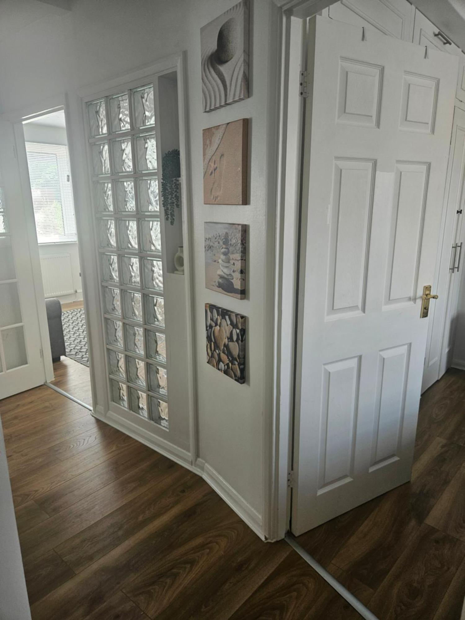 St Albans City Stays - Near Luton Airport - St Albans Abbey & City Train Station - Close To London- Harry Potter World - The Odyssey Cinema - Abbey Cathedral- Contractors I Business I Leisure- Sleeps Upto 6 People Εξωτερικό φωτογραφία